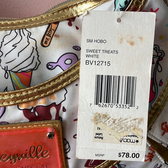 Y2K SM hobo sweet treats white Betsey Johnson Betseyville shoulder bag - Picture 4 of 13
